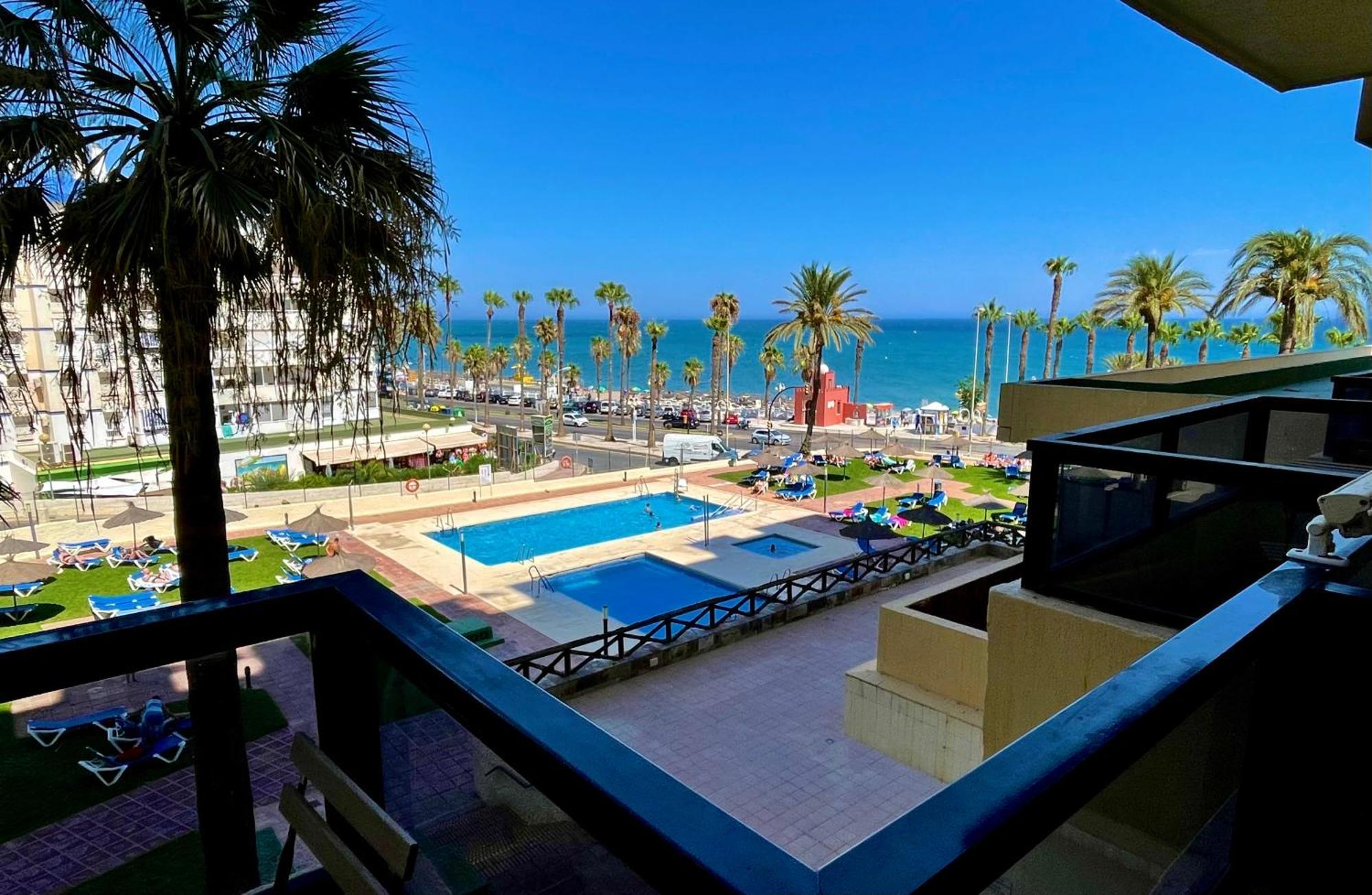 Apartamento Aloha Playa Vistas Al Mar Benalmádena Exterior foto